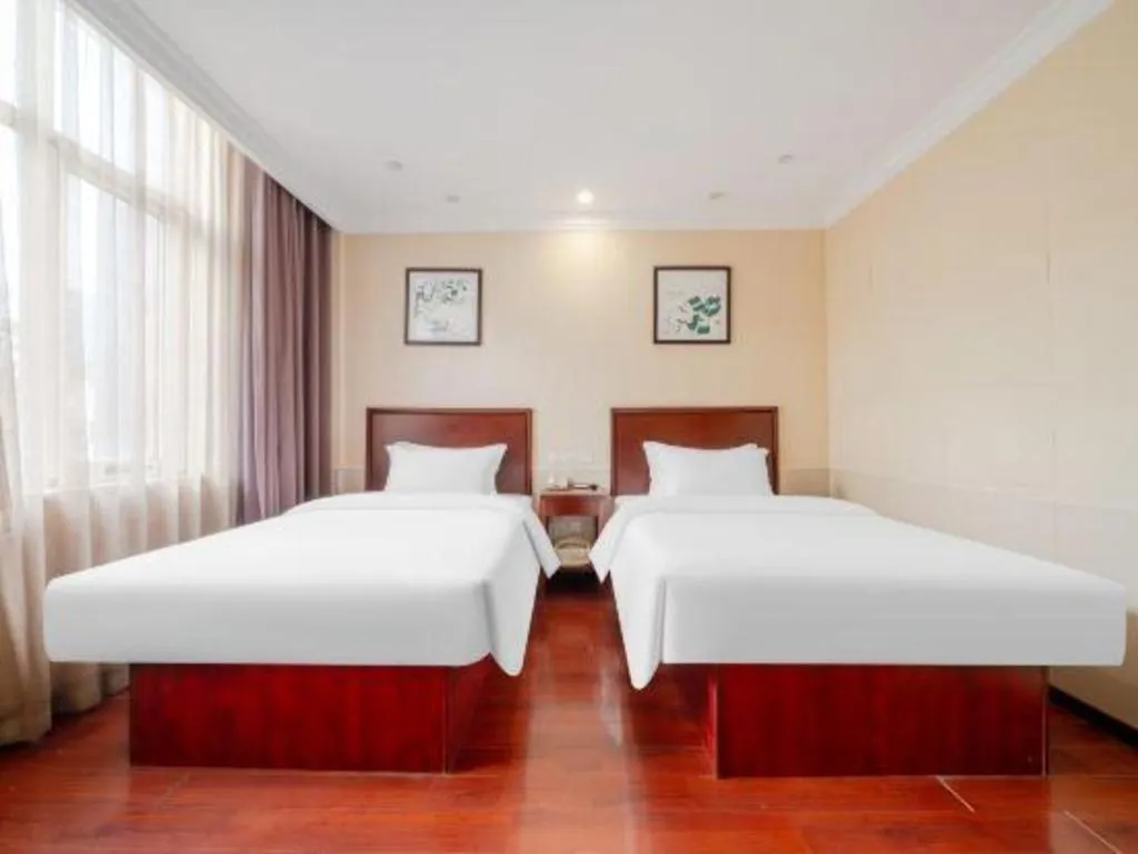 Bed in GreenTree Inn Suzhou Dongxing Road Xinye Square Express Hotel