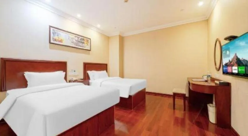 Bed in GreenTree Inn Suzhou Dongxing Road Xinye Square Express Hotel