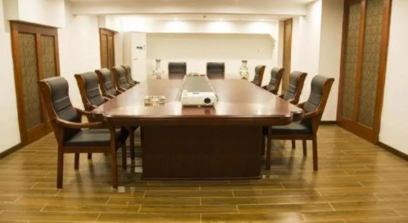 GreenTree Inn ChiZhou QinGYAng Miaoqian Road Rongxing Building Business Hotel