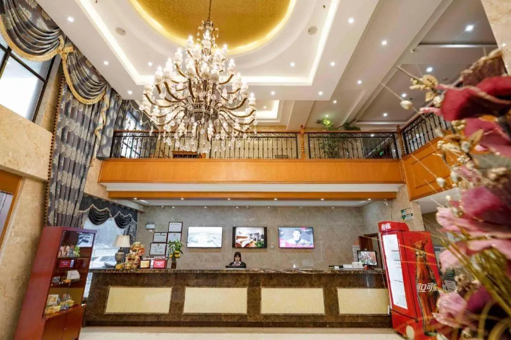 GreenTree Inn ChiZhou QinGYAng Miaoqian Road Rongxing Building Business Hotel