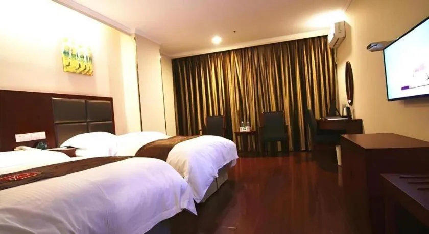 Bed in GreenTree Inn ChaoHu Tianchao Plaza Express Hotel