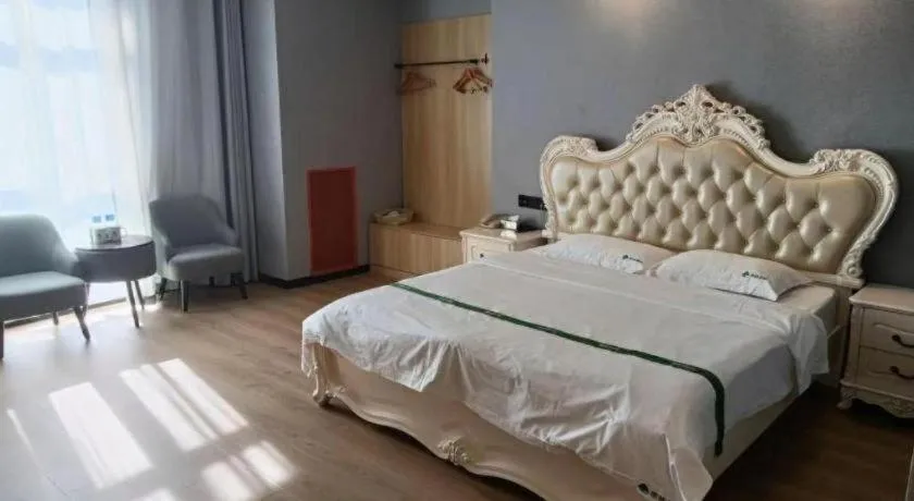 Bed in GreenTree Inn Chuzhou City Quanjiao County High-Speed Italy Trade City Business Hotel