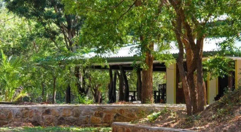 Yala Way Hide Resort