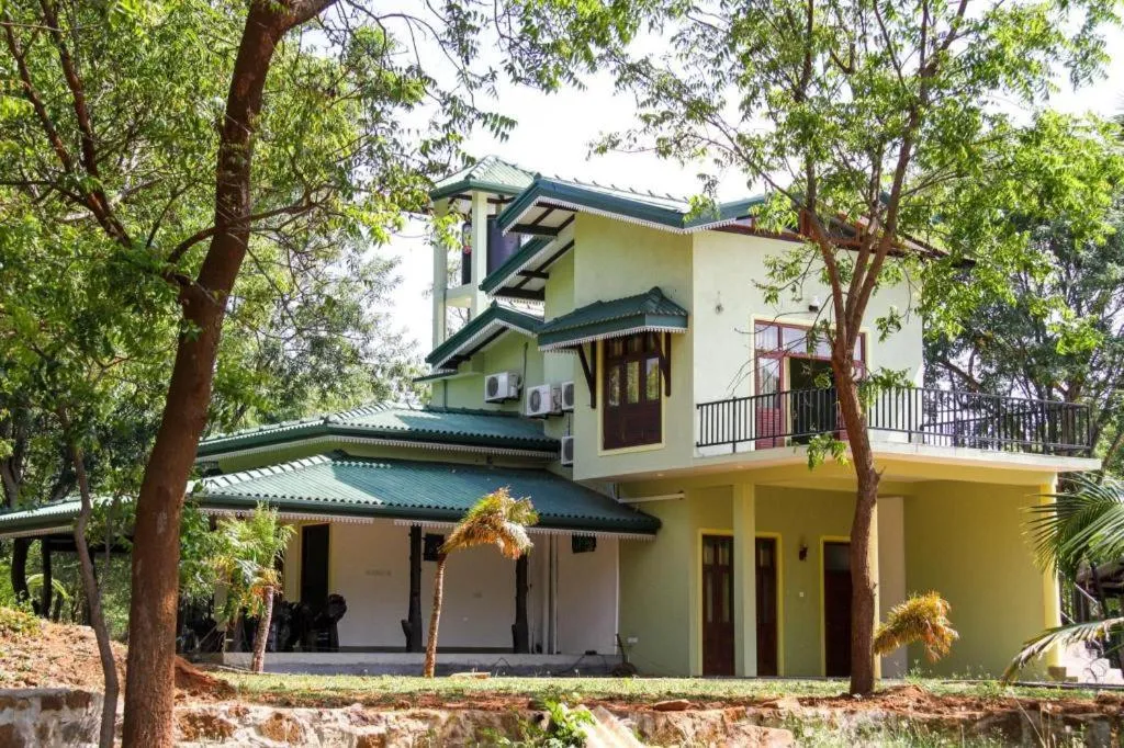 Yala Way Hide Resort