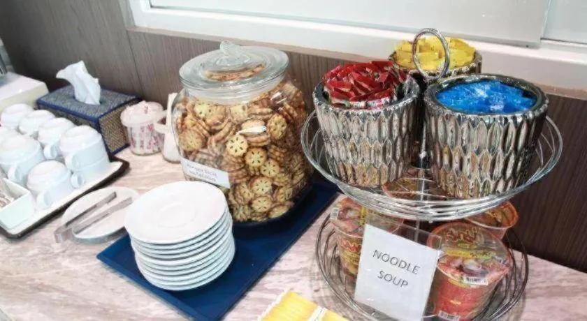 Elegancy Sansabai Hotel