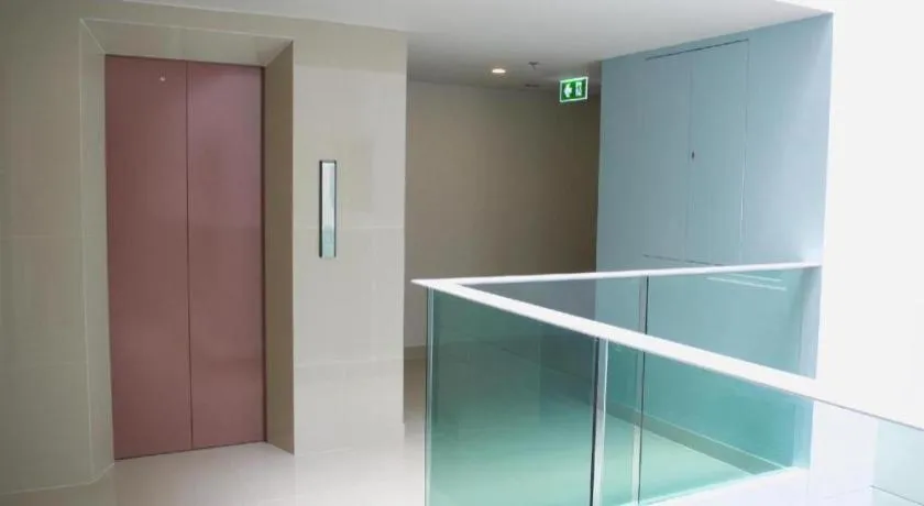 Elegancy Sansabai Hotel