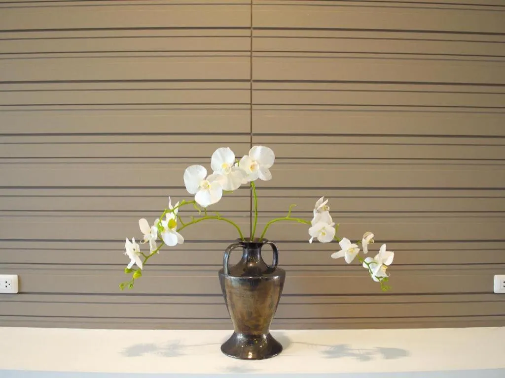 Elegancy Sansabai Hotel