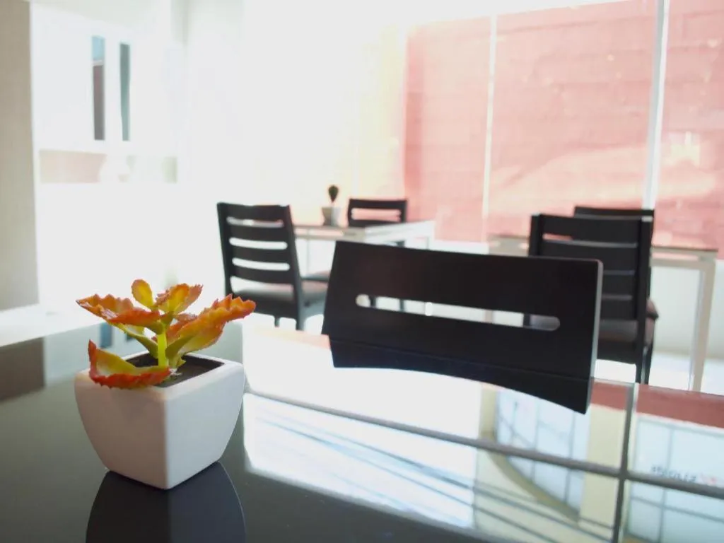 Elegancy Sansabai Hotel