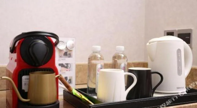 Yitel Guangzhou Pazhou Exhibition Center Chigang Metro Station