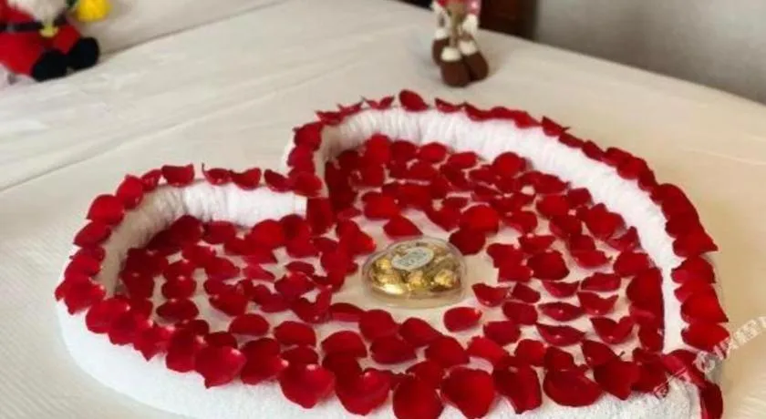 Yitel Guangzhou Pazhou Exhibition Center Chigang Metro Station