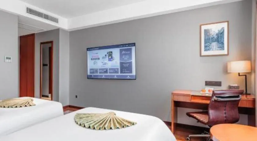 Bed in Yitel Guangzhou Pazhou Exhibition Center Chigang Metro Station