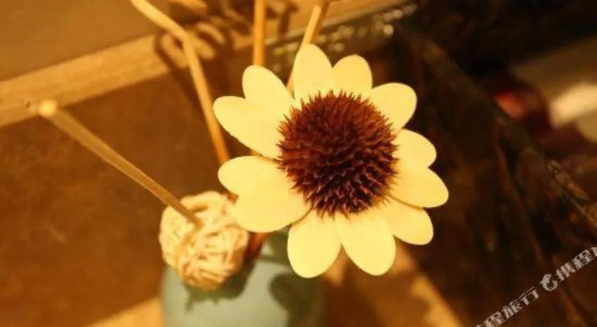 Yitel Guangzhou Pazhou Exhibition Center Chigang Metro Station