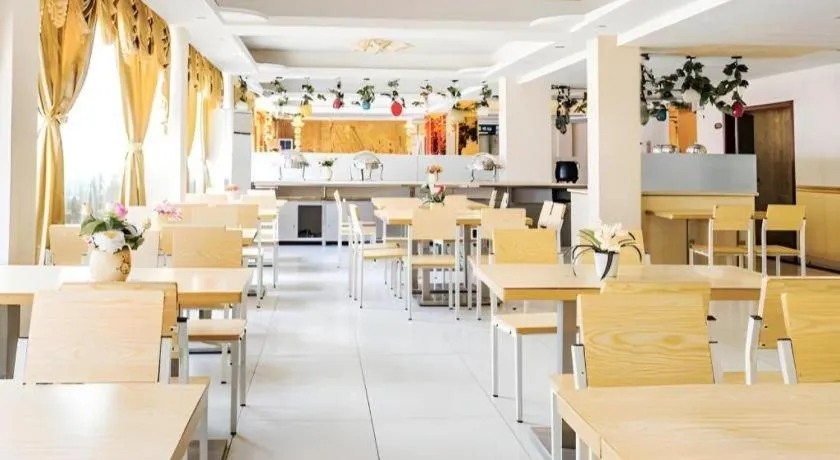 Jian Guo Grand Hotel