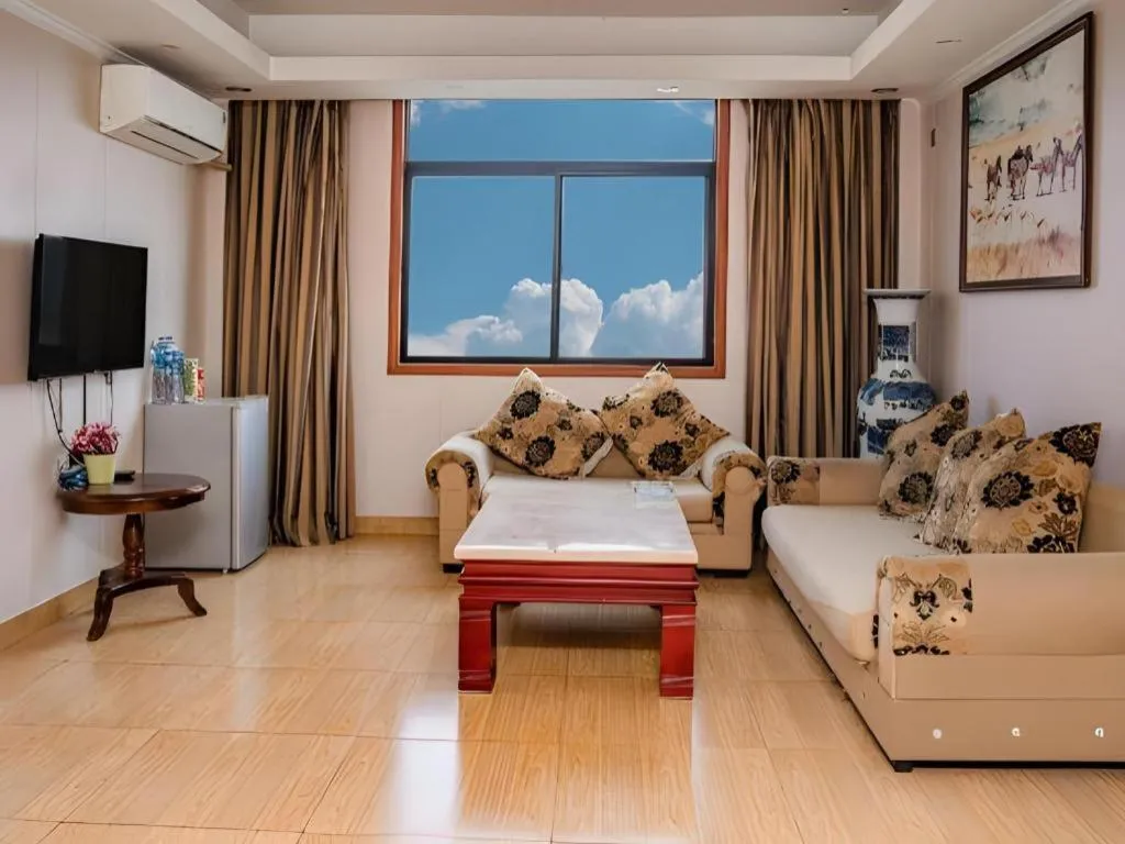 Jian Guo Grand Hotel