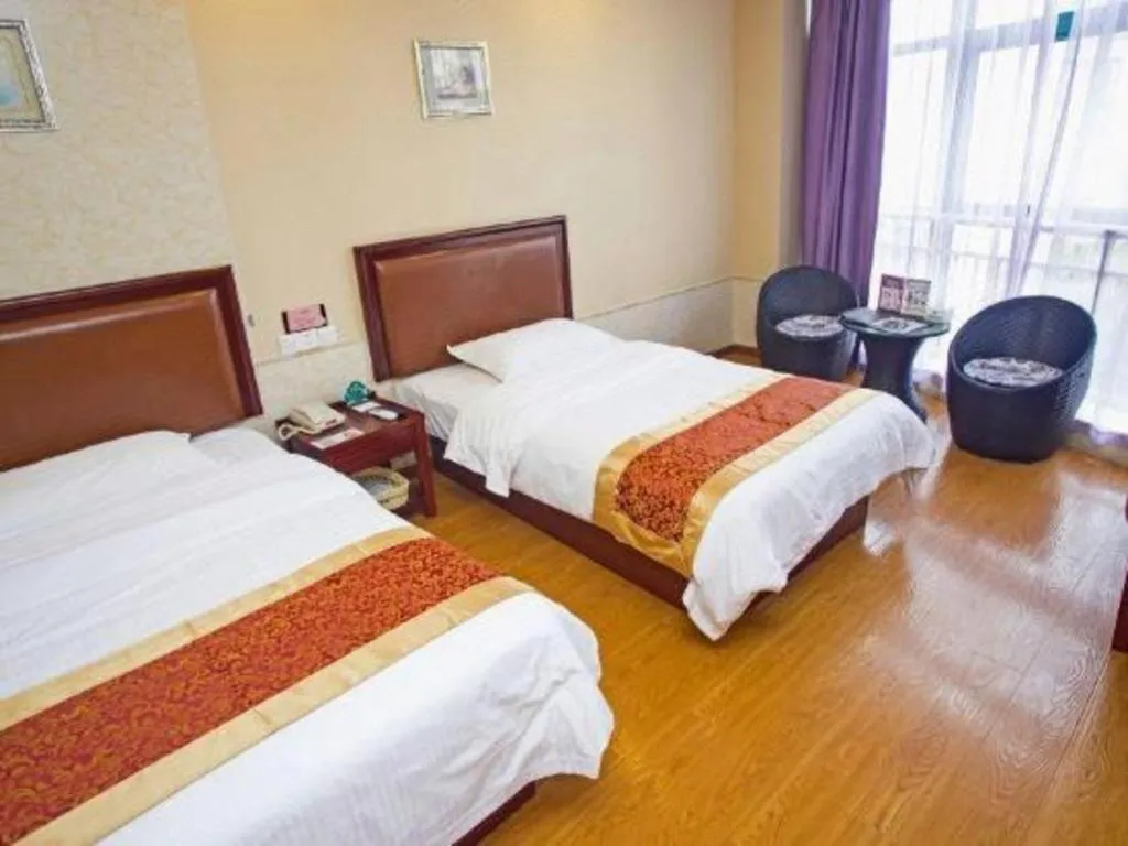 Bed in GreenTree Inn Shanghai Sheshan national tourist resort Express Hotel