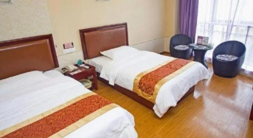 Bed in GreenTree Inn Shanghai Sheshan national tourist resort Express Hotel