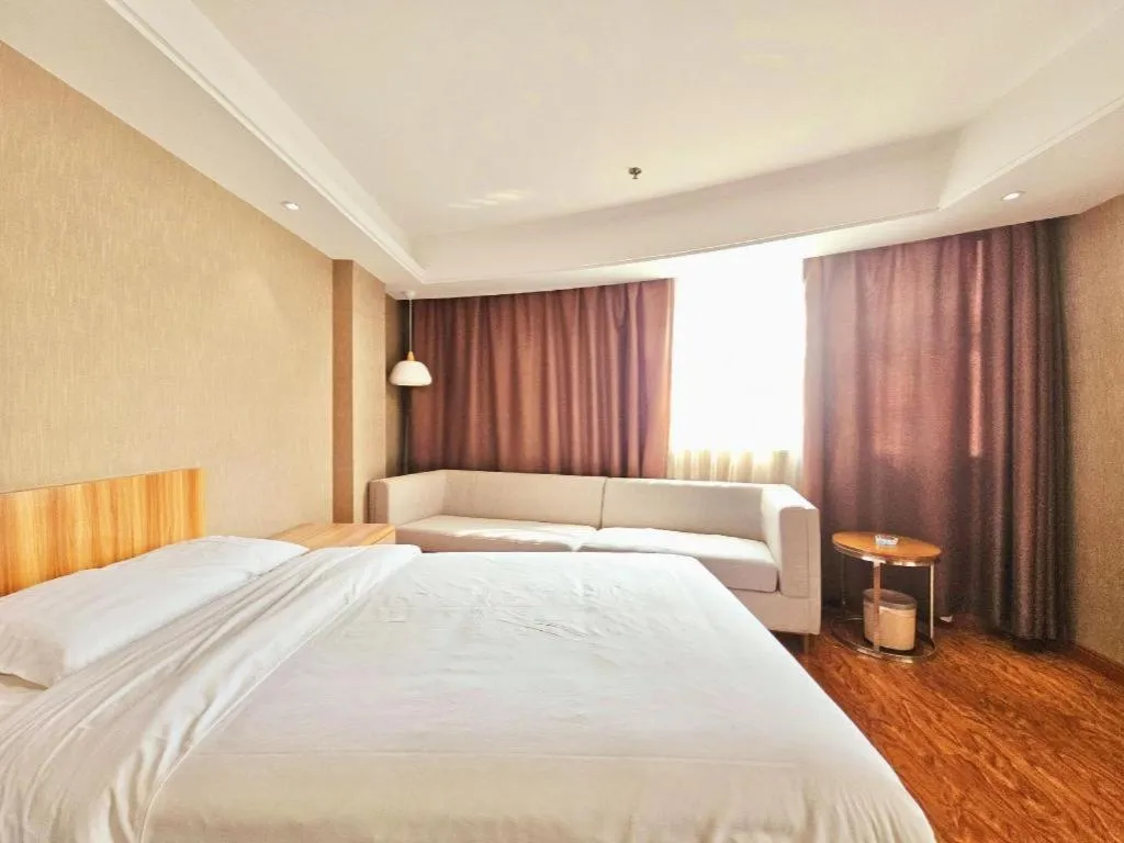 Bed in Vienna Classic Hotel Guilin Quanzhou Central Square