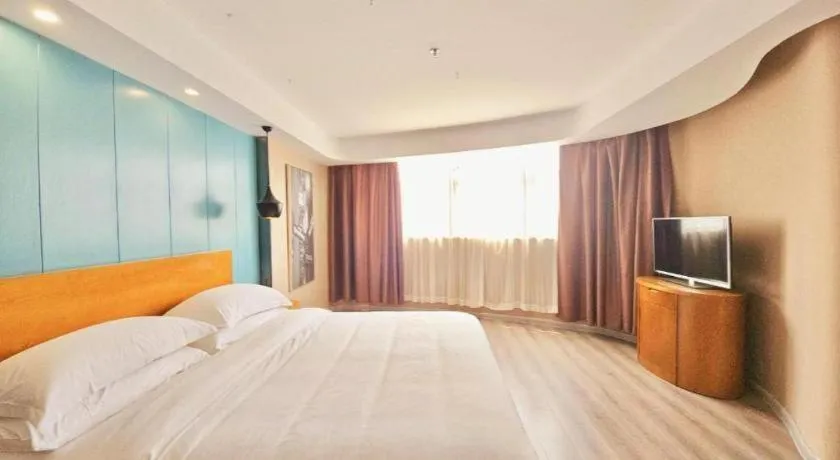 Bed in Vienna Classic Hotel Guilin Quanzhou Central Square