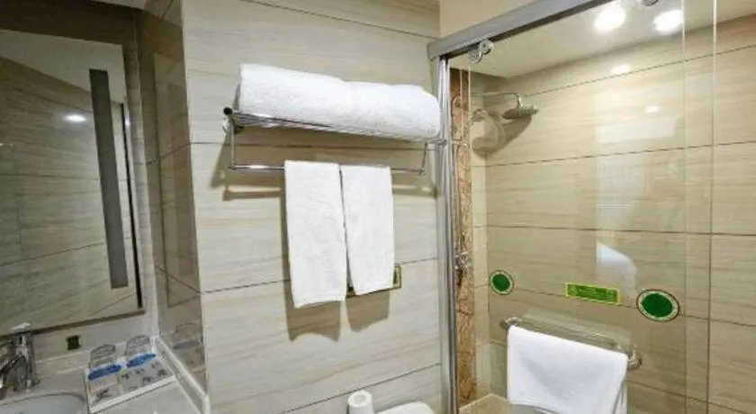 Vienna Classic Hotel Guilin Quanzhou Central Square