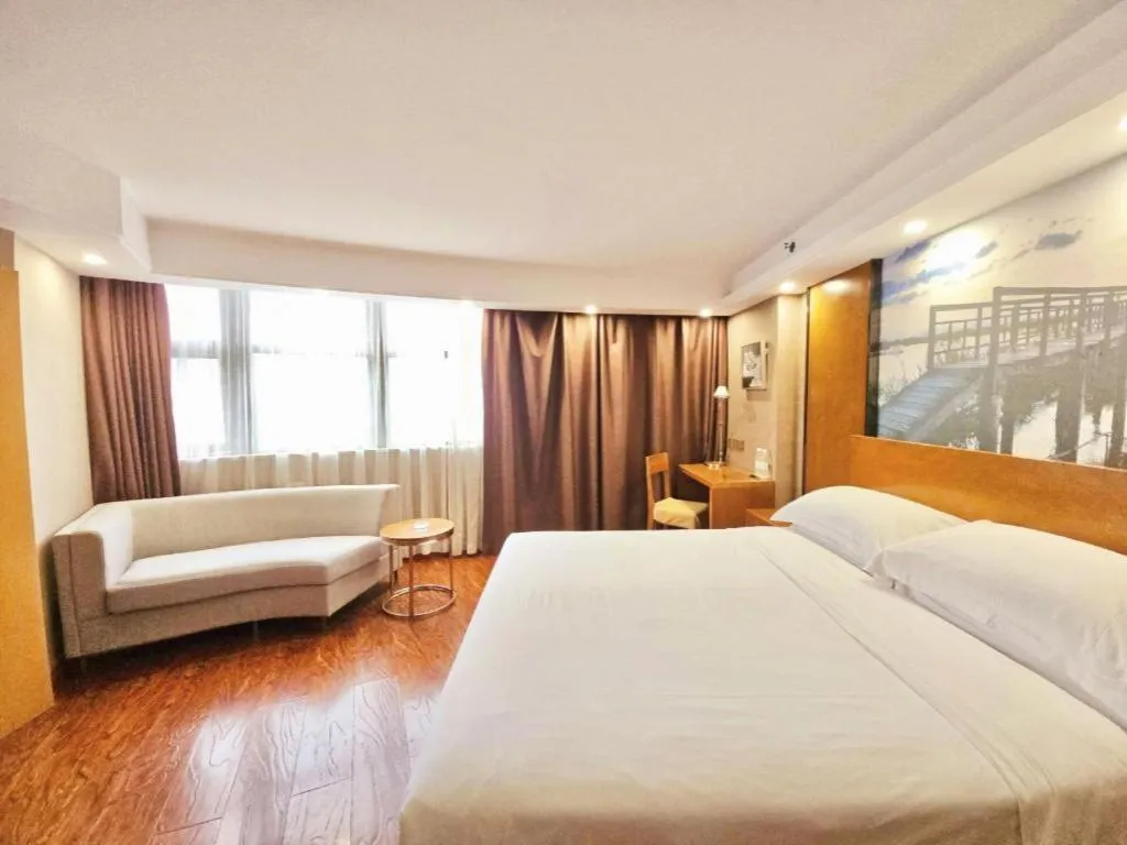 Bed in Vienna Classic Hotel Guilin Quanzhou Central Square