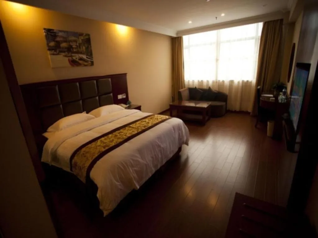 Bed in GreenTree Inn AnHui Maanshan Dangtu High Speed Railway East Station RT-Market Business Hotel