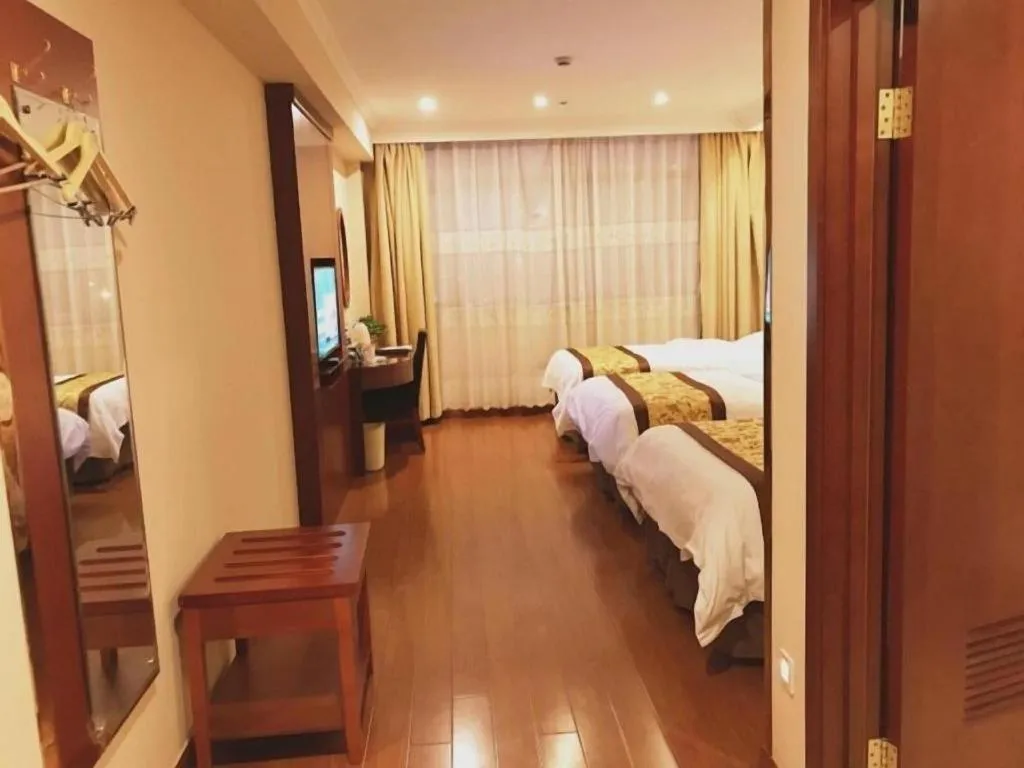 Bed in GreenTree Inn AnHui Maanshan Dangtu High Speed Railway East Station RT-Market Business Hotel