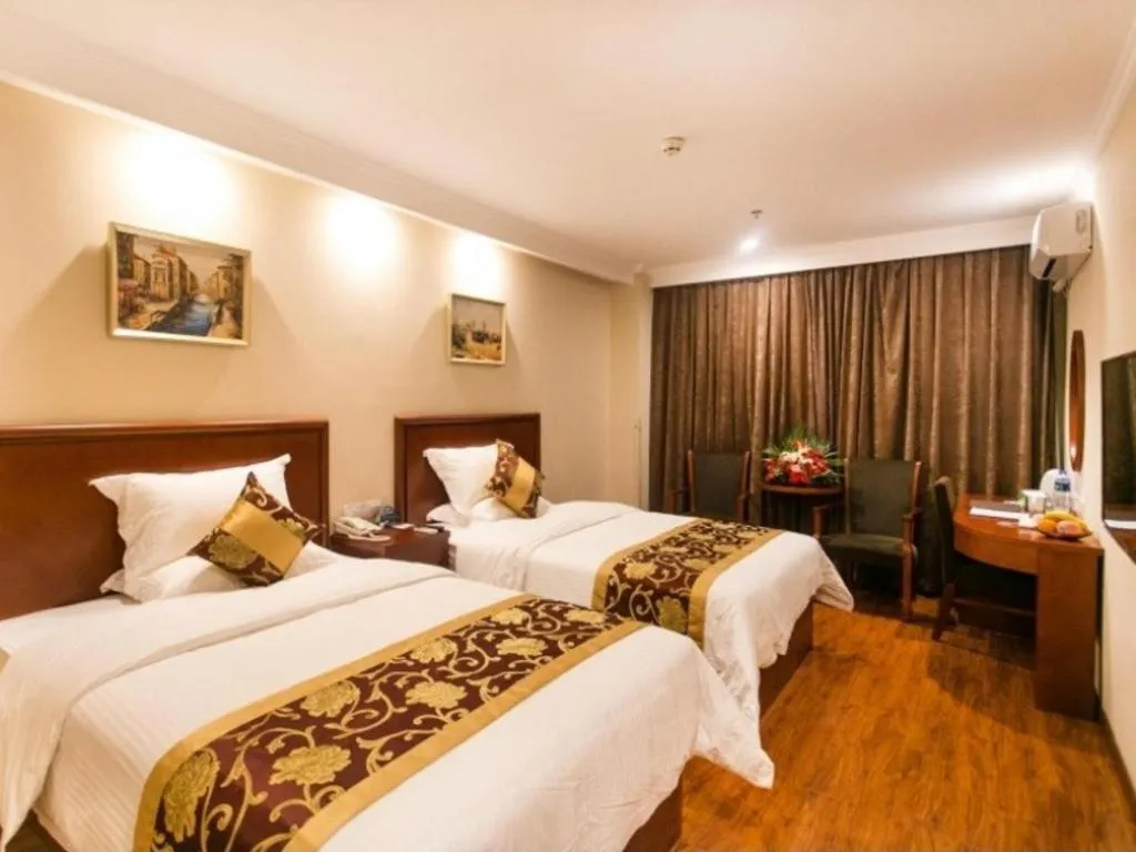Bed in GreenTree Inn Beijing Daxing District Yufa Town New Airport Express Hotel