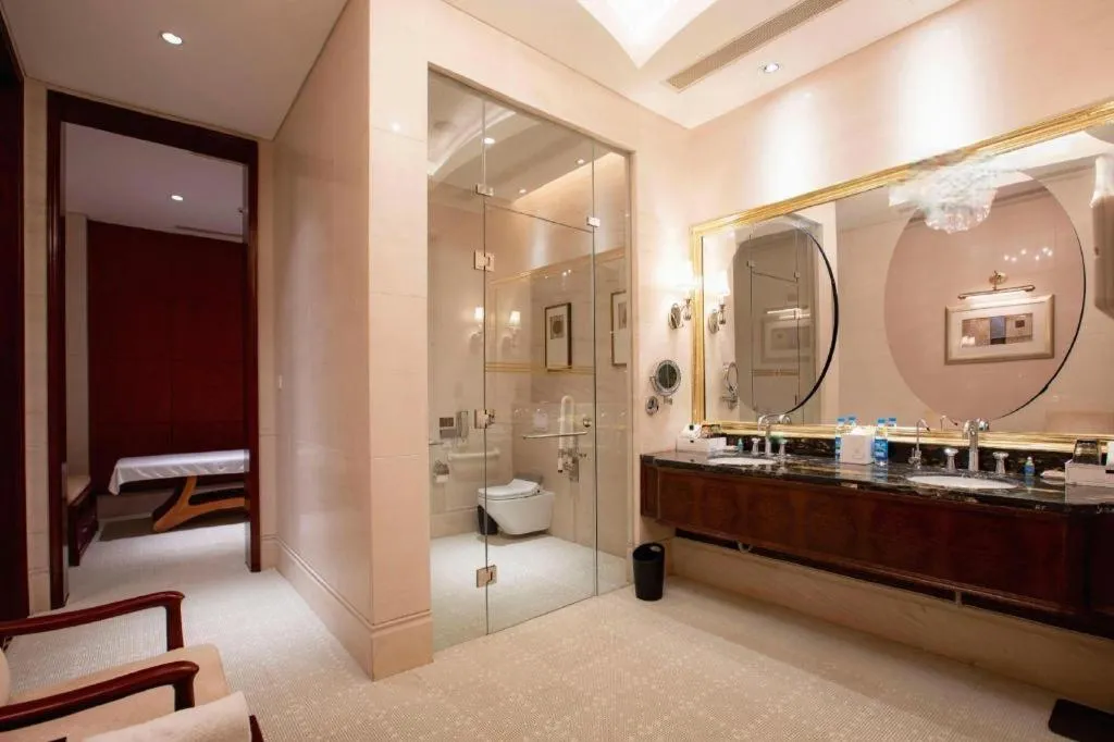 Suzhou Jinji Lake Grand Hotel