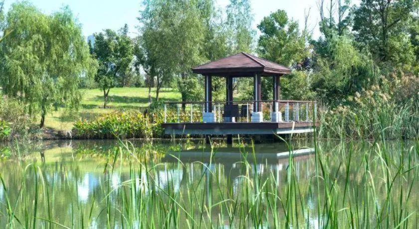 Suzhou Jinji Lake Grand Hotel