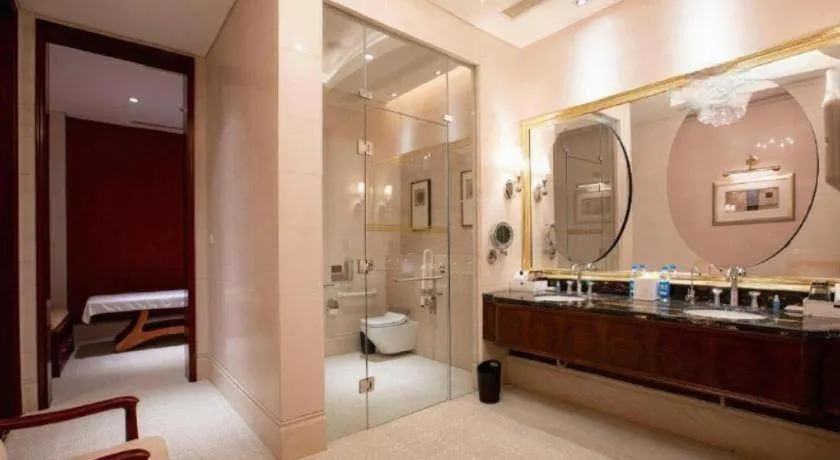 Suzhou Jinji Lake Grand Hotel