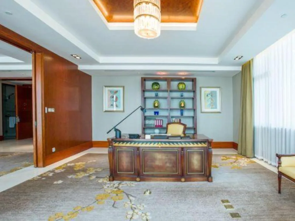 Suzhou Jinji Lake Grand Hotel