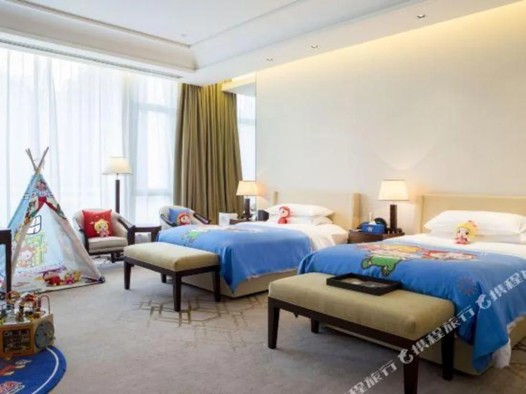 Bed in Suzhou Jinji Lake Grand Hotel