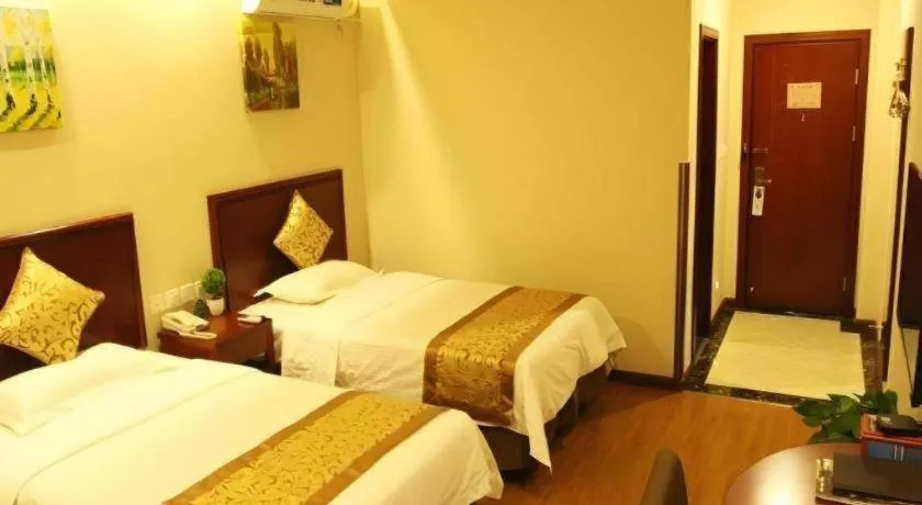 Bed in GreenTree Inn Hebei Zhangjiakou Xiahuayuan Xinchen Road Express Hotel