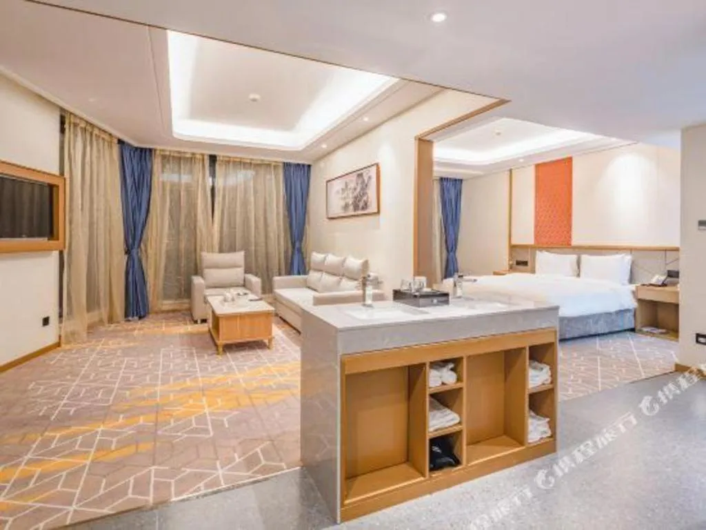 Bed in Gtel Rock City Qingdao Hotel