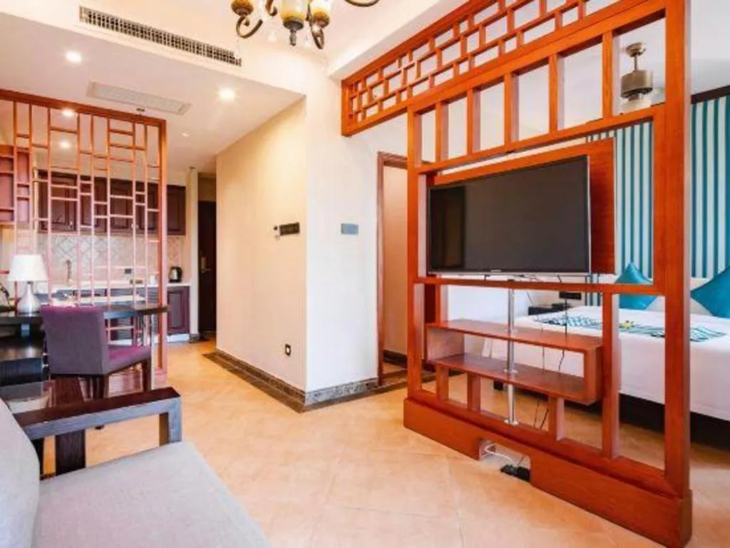 Bed in Hainan Yatai Hot Spring Hotel