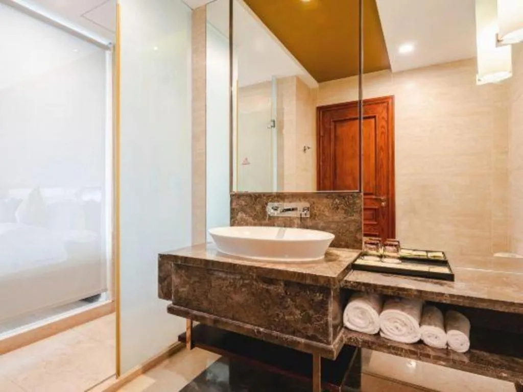 Hainan Yatai Hot Spring Hotel