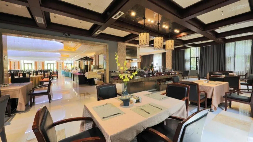 Hainan Yatai Hot Spring Hotel