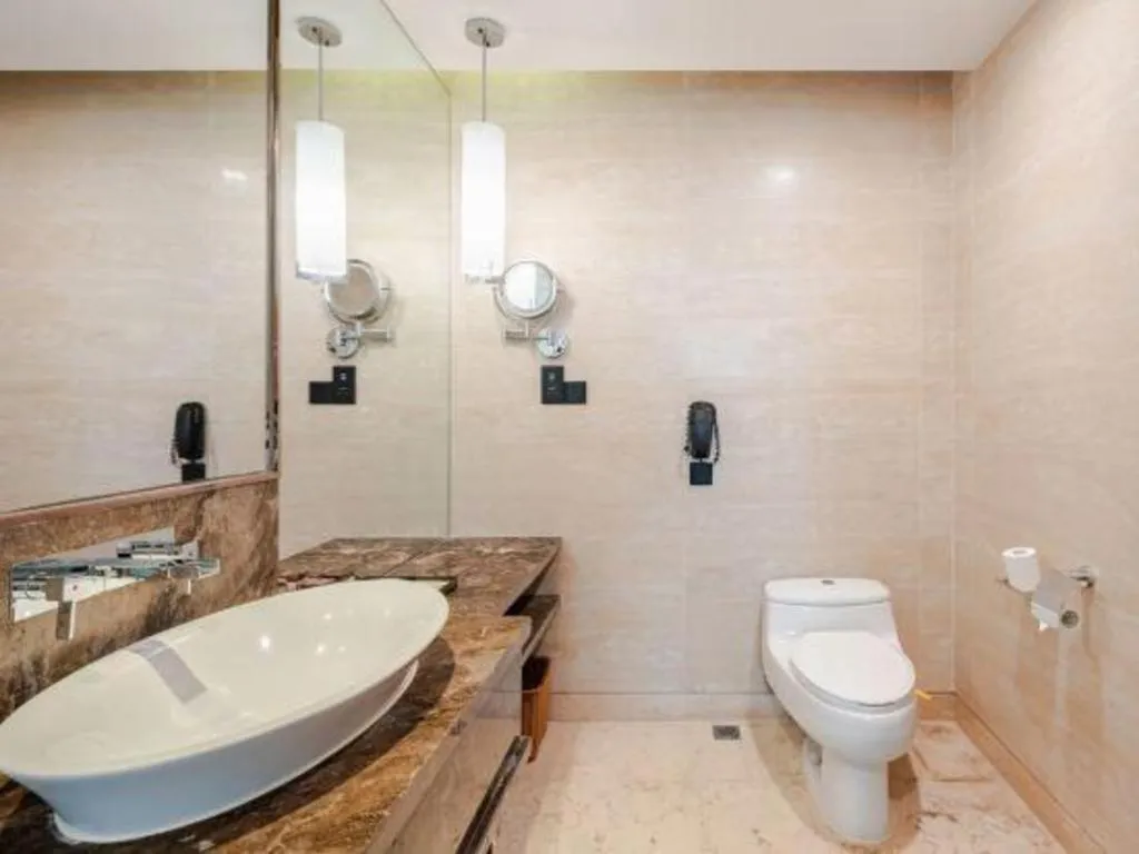 Hainan Yatai Hot Spring Hotel