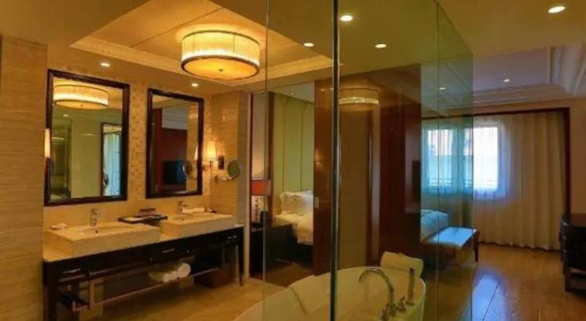 Hainan Yatai Hot Spring Hotel