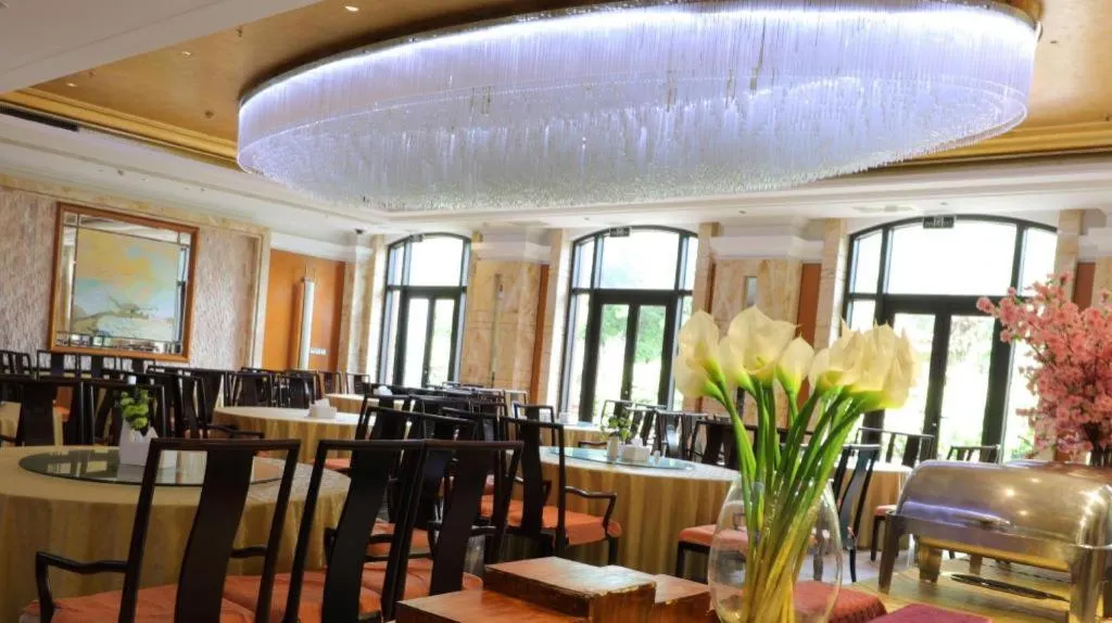 Hainan Yatai Hot Spring Hotel