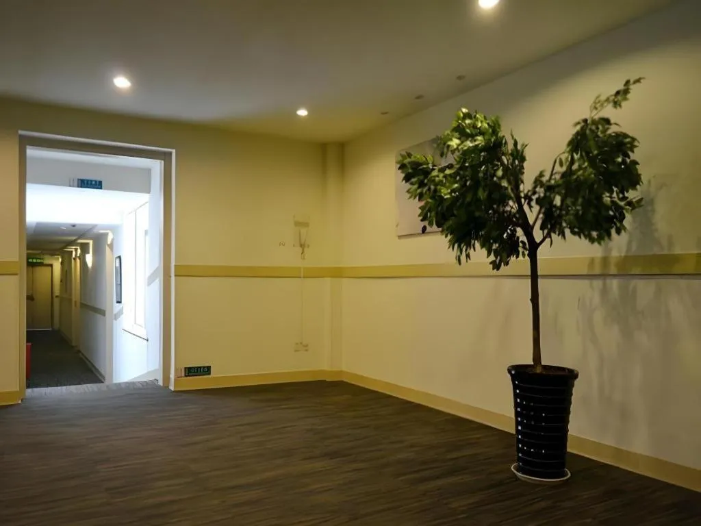 Jinjiang Inn Henan Museum Hutun Metro Station