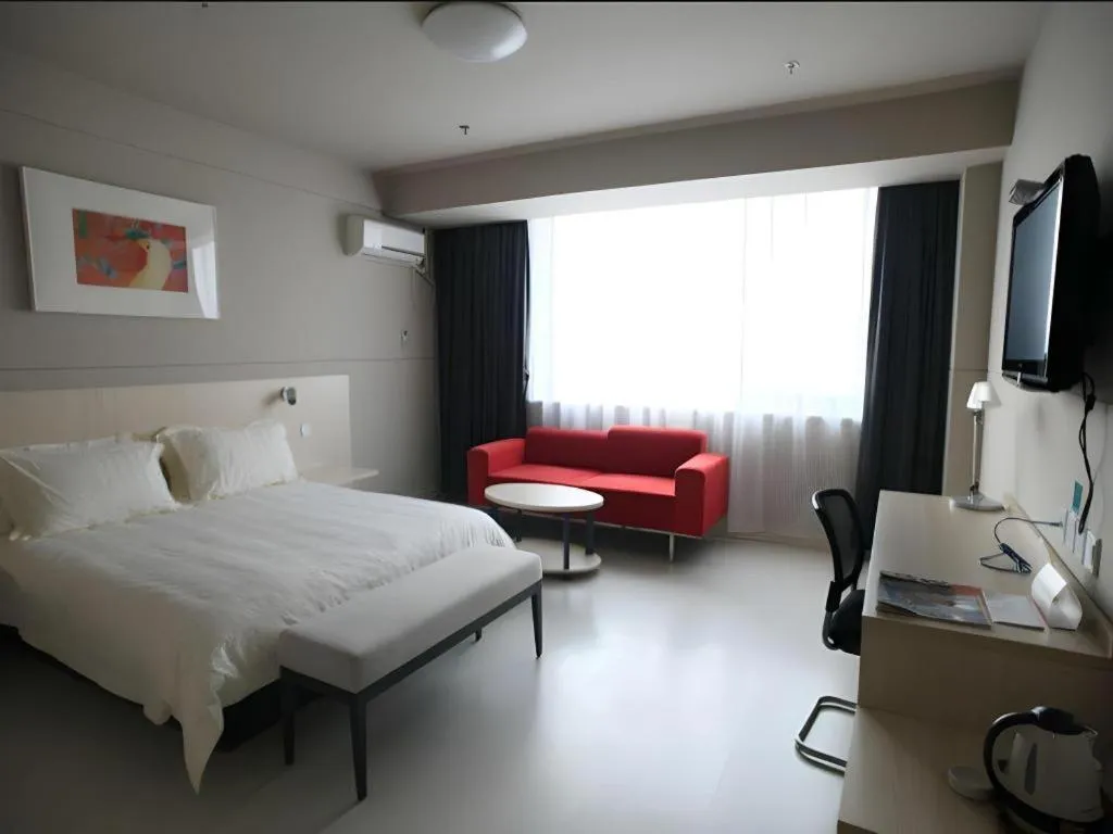 Bed in Jinjiang Inn - Xishan Road