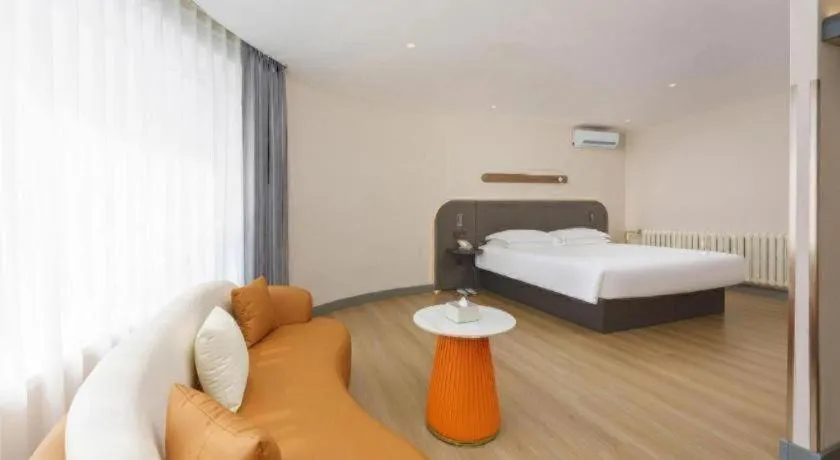 Bed in Jinjiang Inn - Xishan Road