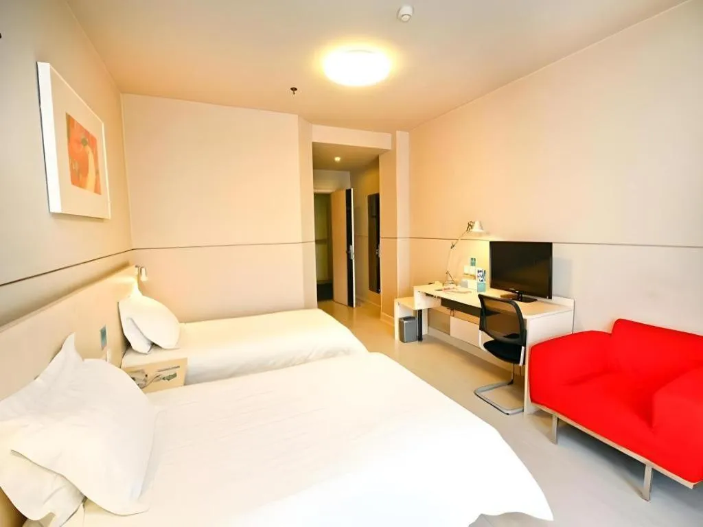 Bed in Jinjiang Inn Xuzhou Pizhou Sanchahe Road