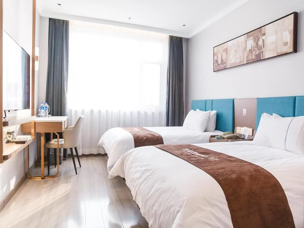 Bed in Jinjiang Inn Qianan Middle Yanshan Road Branch