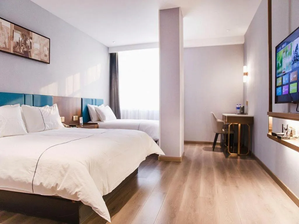 Bed in Jinjiang Inn Qianan Middle Yanshan Road Branch