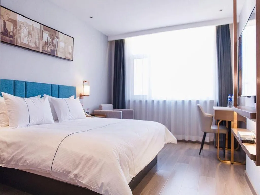 Bed in Jinjiang Inn Qianan Middle Yanshan Road Branch