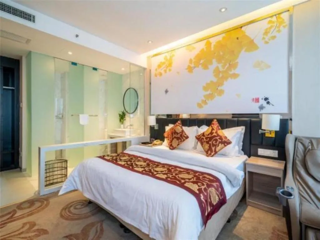Bed in Jinjiang Metropolo Hotel - Taizhou Wanda Plaza