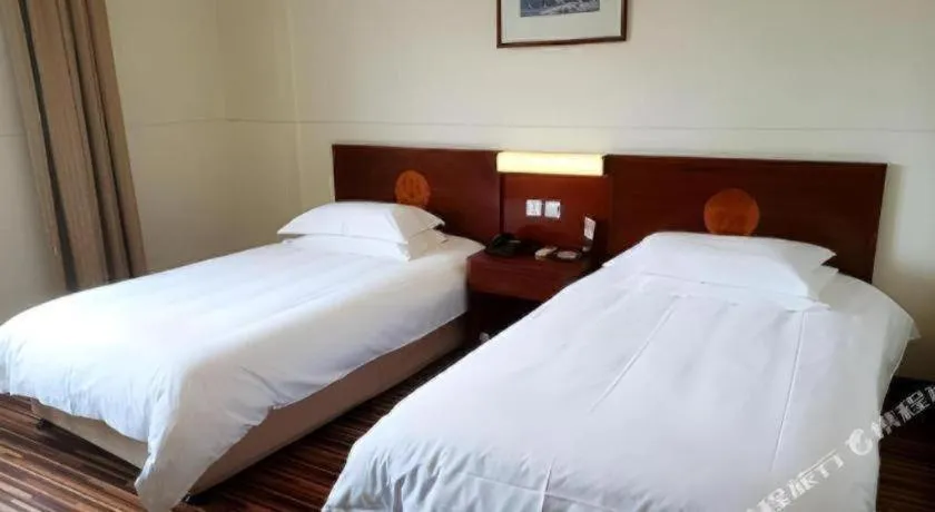 Bed in Jinjiang Inn Shanghai North Bund Yangpu Bridge Branch
