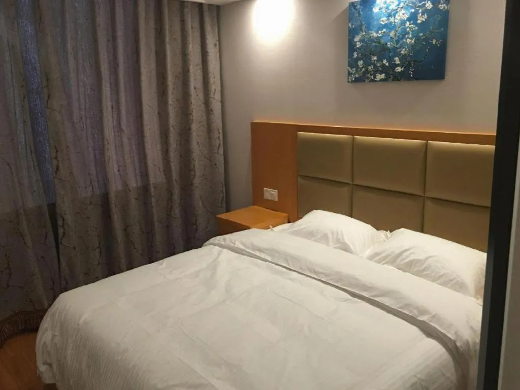 Bed in GreenTree Inn Jiangsu Xuzhou Western 3rd Ring Road Xiyuan Express Hotel